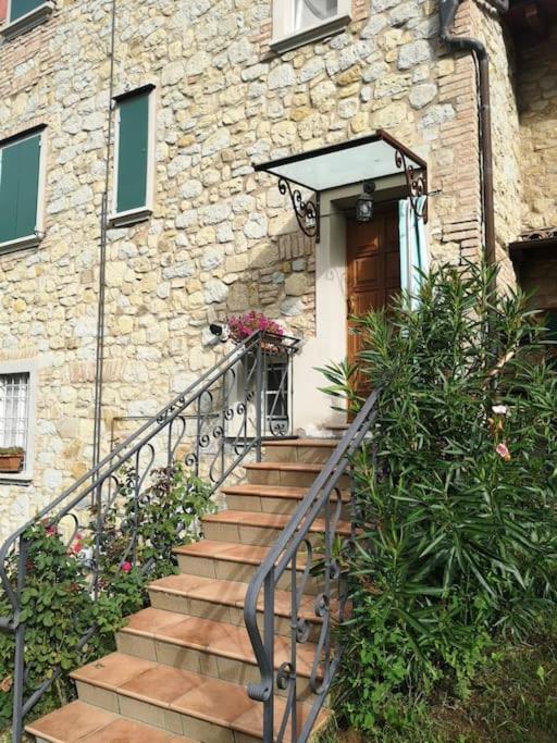 Podere P Ratizzoli II Piano Tole Exteriör bild